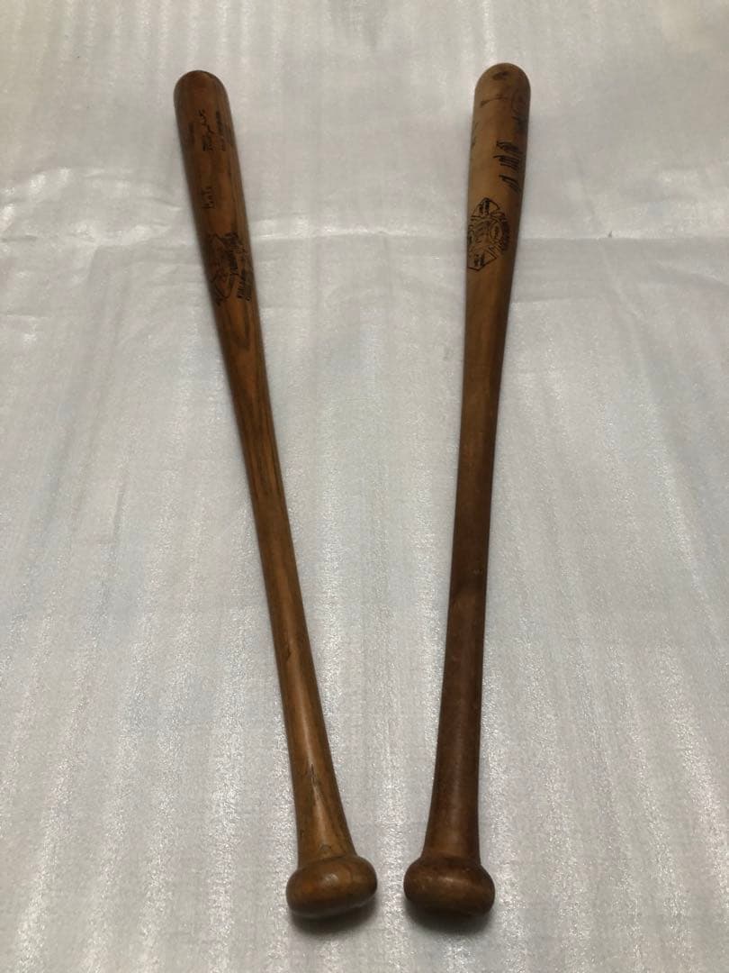 長嶋茂雄　王貞治　複数選手　直筆サイン入りバット　2本セット