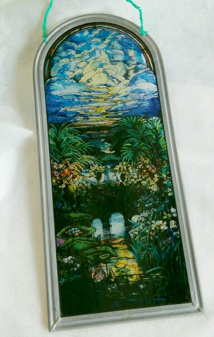 手彩色　ステンドグラス