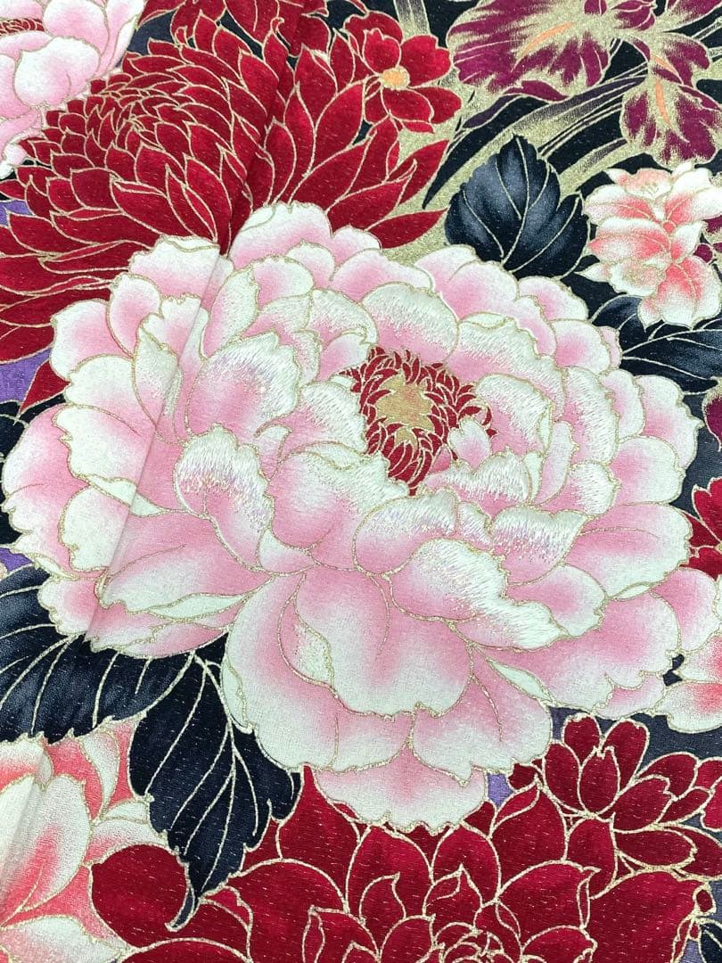 振袖 豪華 銀通し 刺繍 金彩 紋意匠 牡丹 身丈170cm 撥水加工済