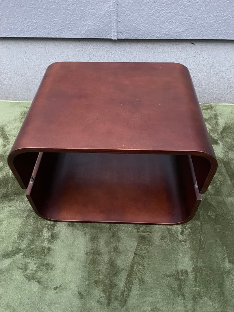 イエリアーダ「フィヨルド」 サイドテーブル リビングローコーヒー台花