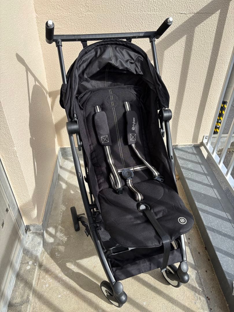 Cybex ブラック ベビーカー　サイベックス　バギー　コンパクト