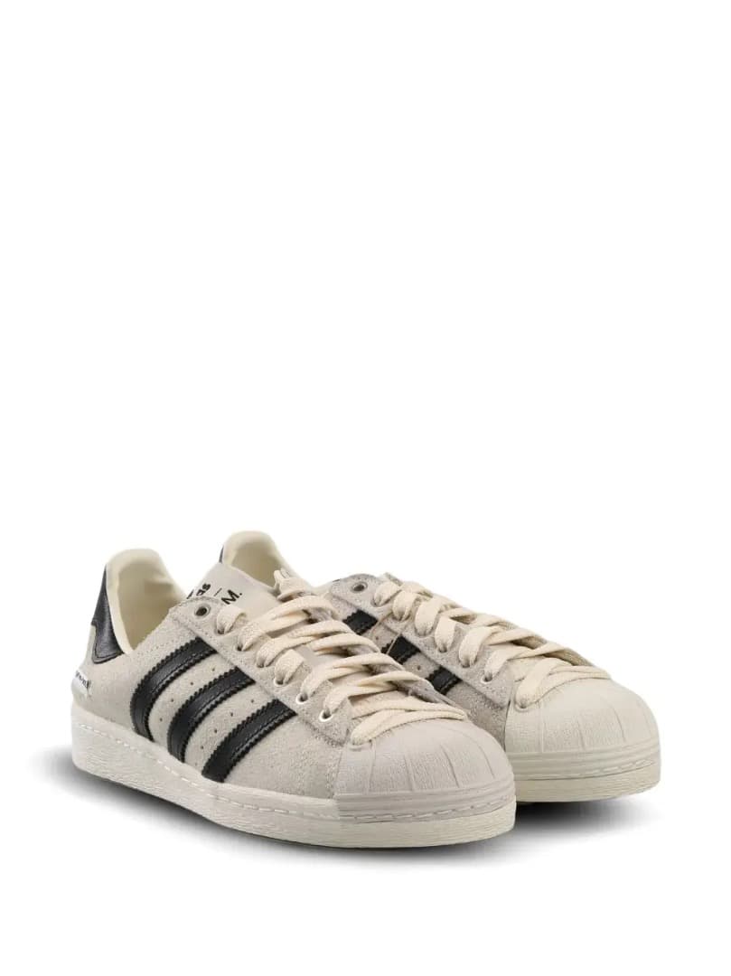 adidas Superstar ベージュ/ブラック