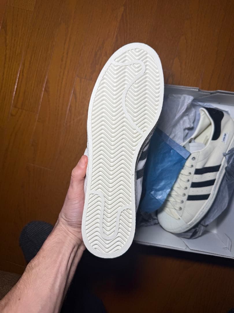 adidas Superstar ベージュ/ブラック