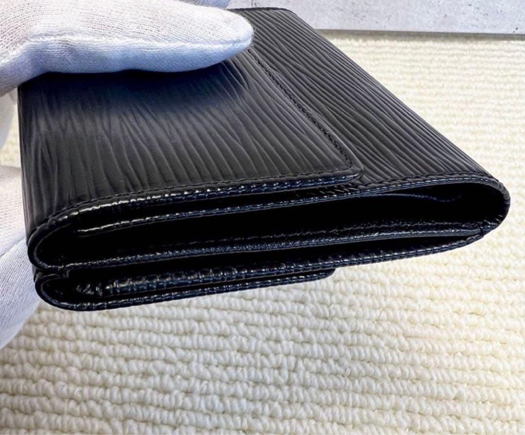 LOUIS VUITTON ポルトモネビエカルトクレディWホック財布