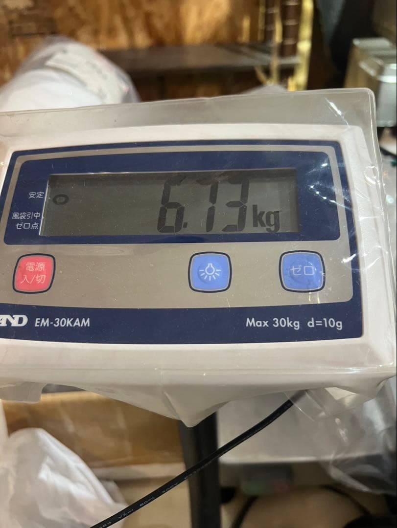 北海道上ノ国町産天然石ブラックシリカ原石です。 重量6，5kg