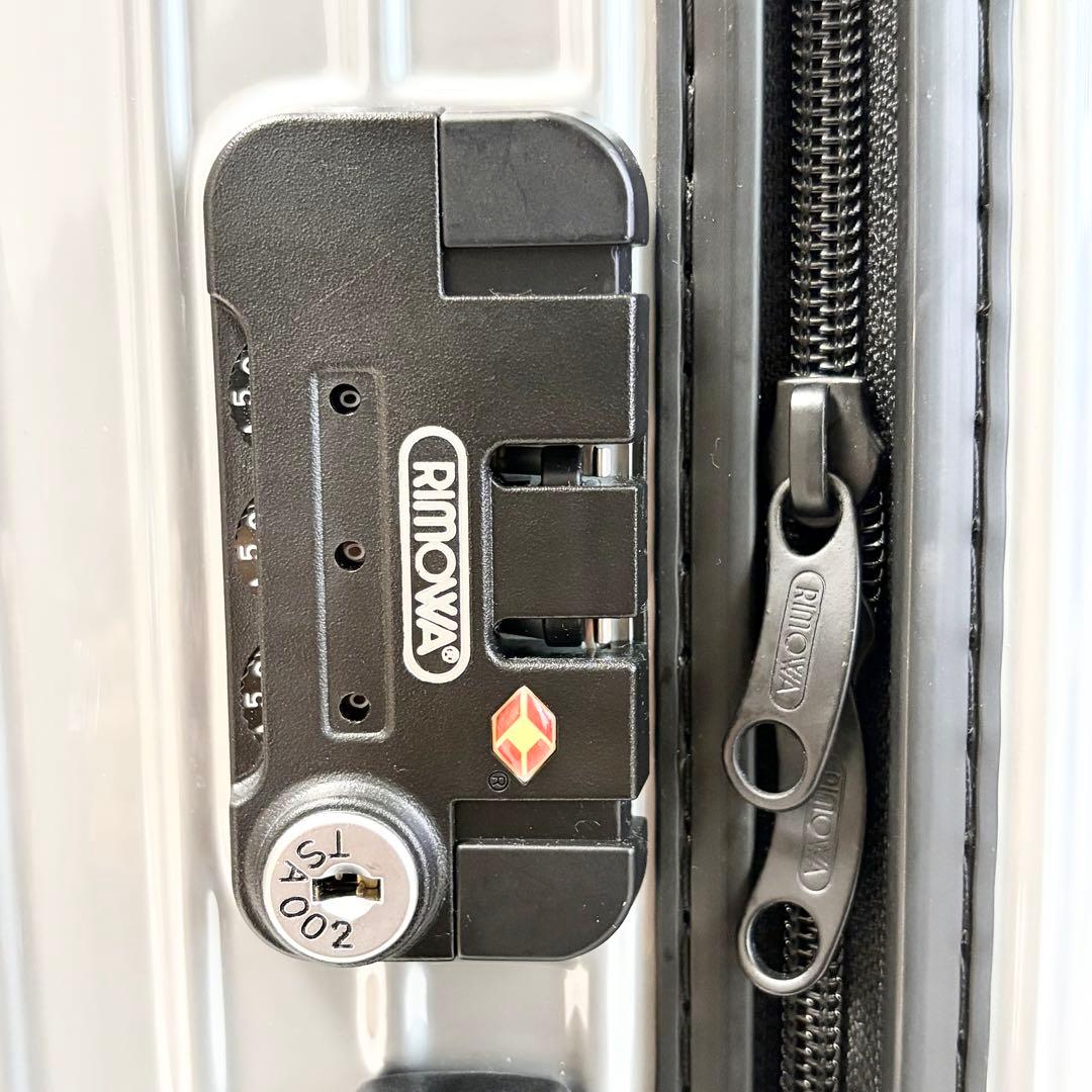 【極美品】RIMOWA リモワ SALSA 63L 2輪 TSAロック付