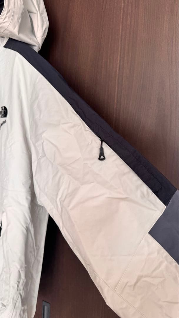 The North Face 92’ Extreme  jacket