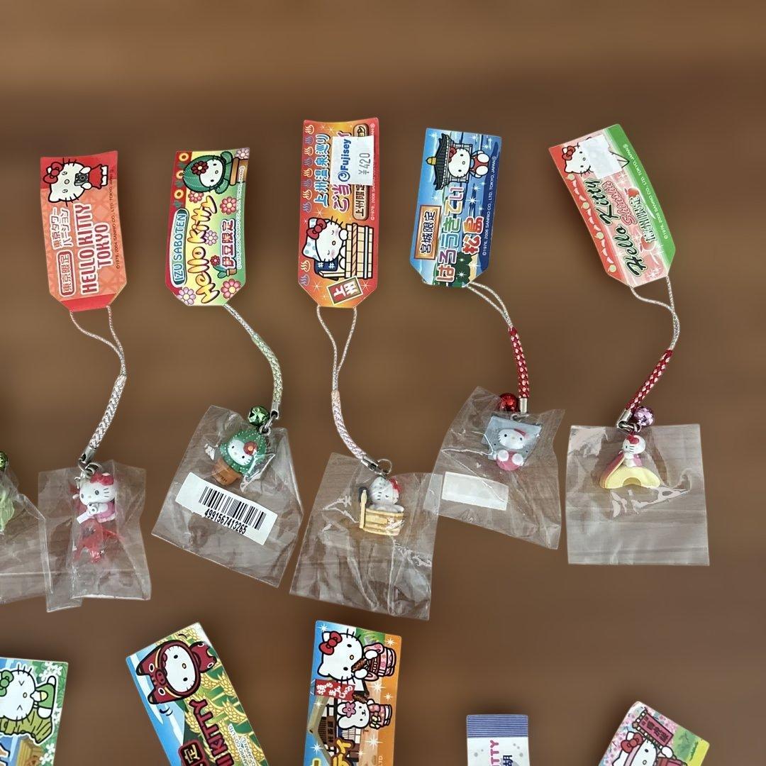 ハローキティ　ご当地ストラップ