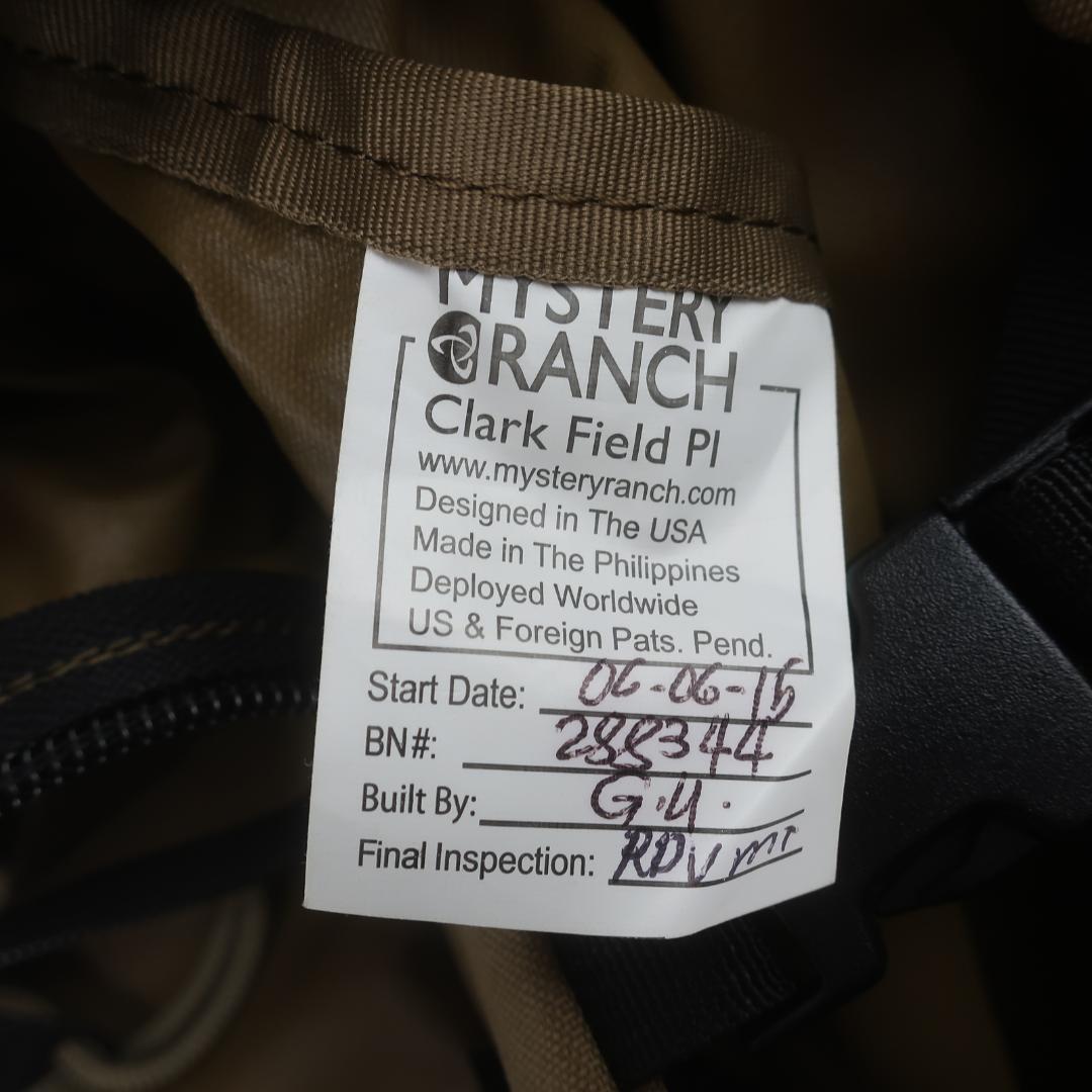 美品 MYSTERY RANCH クラークフィールド ショルダー バッグ 鞄