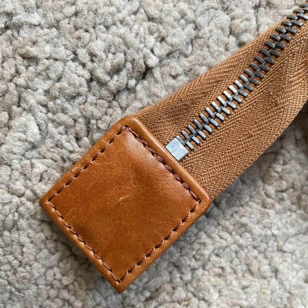 A.P.C. 牛革　トートバッグ