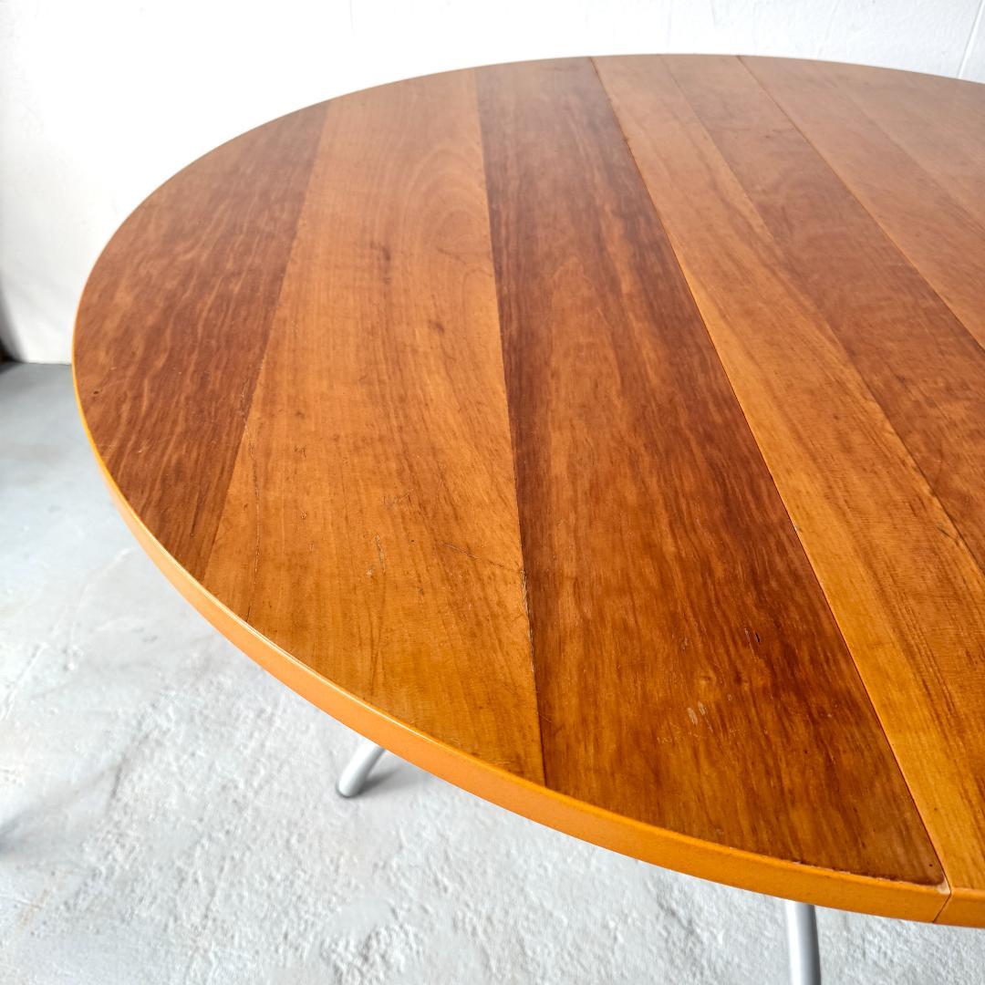 北欧　BoConcept occa ダイニングテーブル バタフライ　丸テーブル