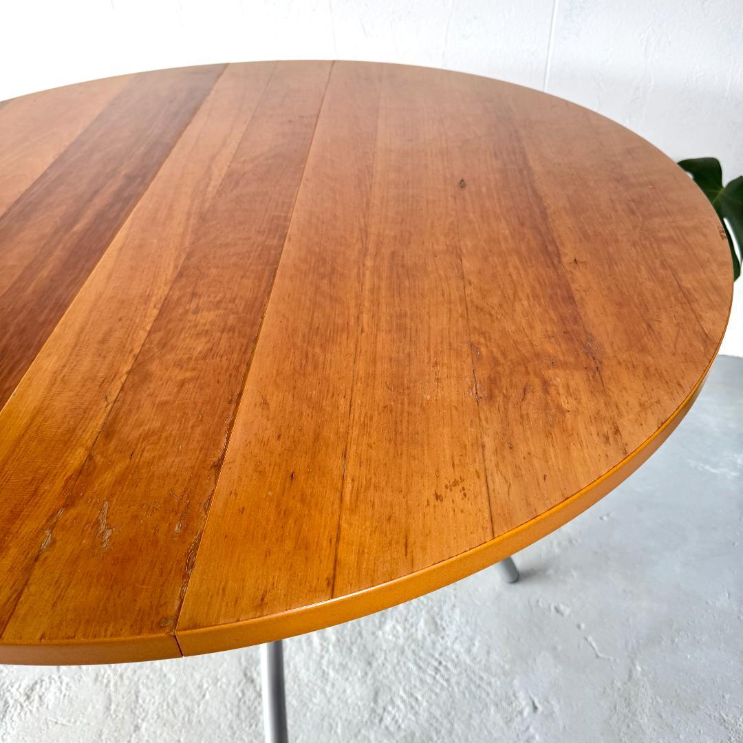 北欧　BoConcept occa ダイニングテーブル バタフライ　丸テーブル