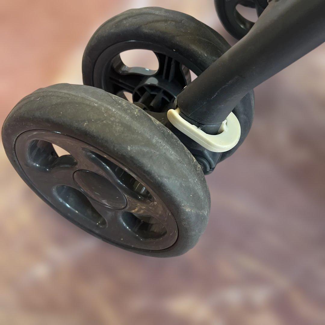 Joovy ２人乗り　ベビーカー　ultralight Caboose