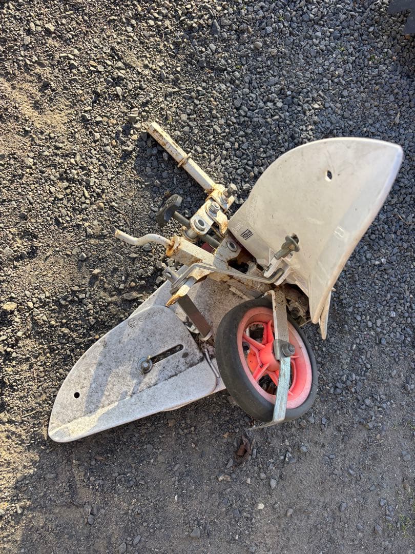 【案山子】 ※ジャンク品　三菱　耕運機　KR70