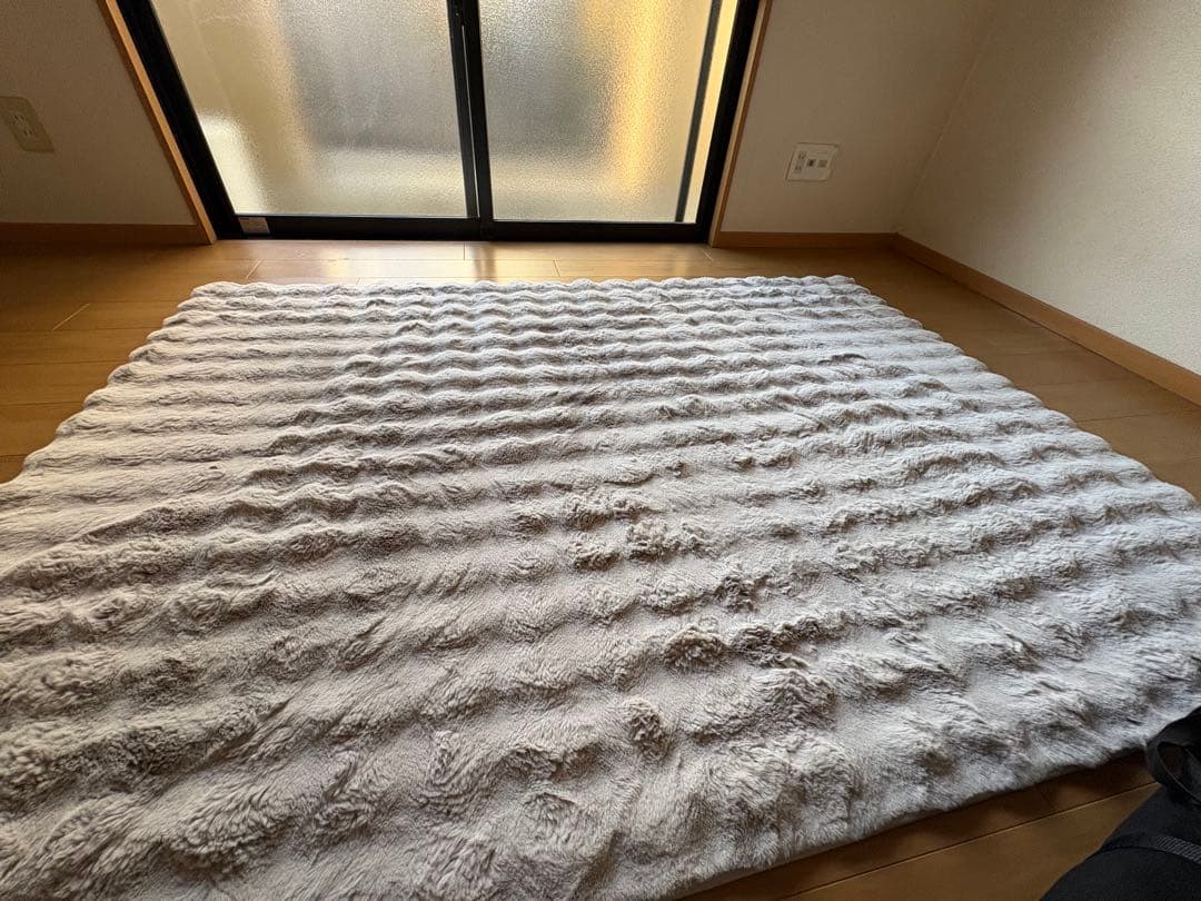 ニトリ　うさぎラグ　140x200 cm