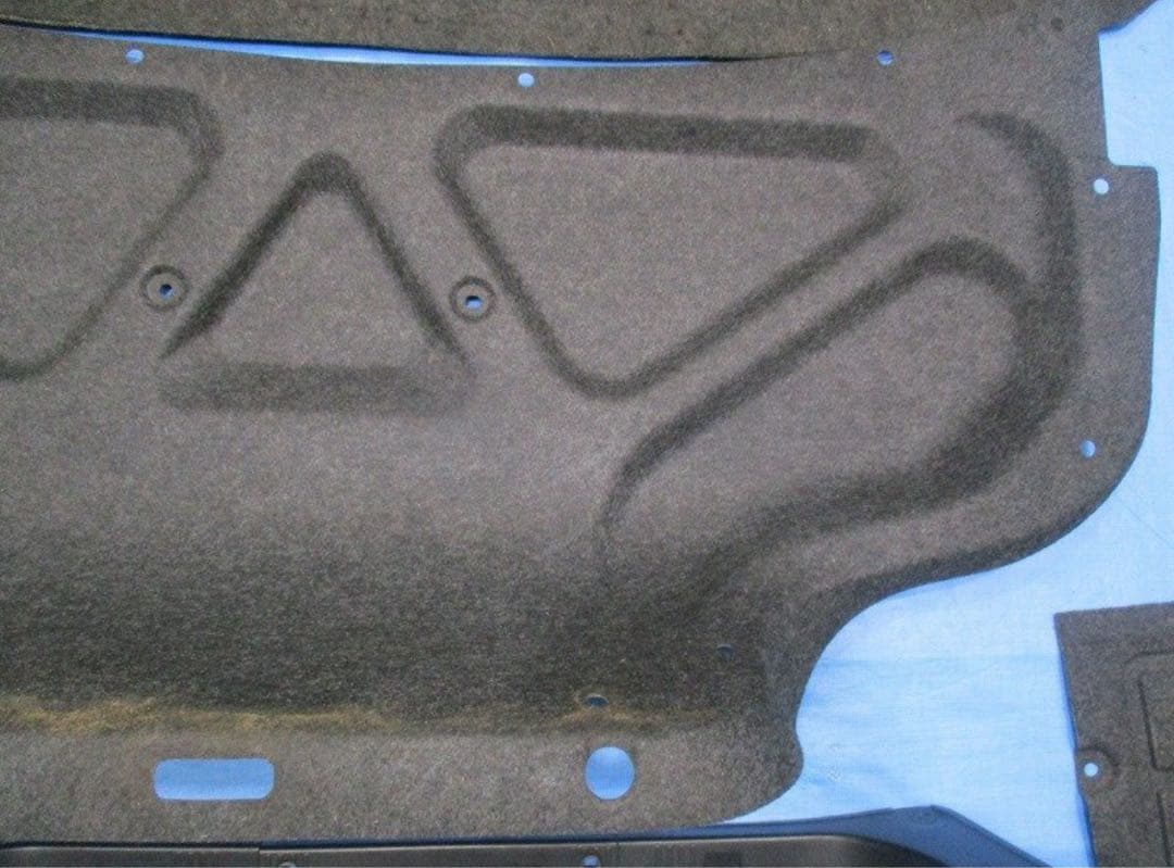ER34 スカイライン 後期 純正 4ドア トランクトリム 内張り er34
