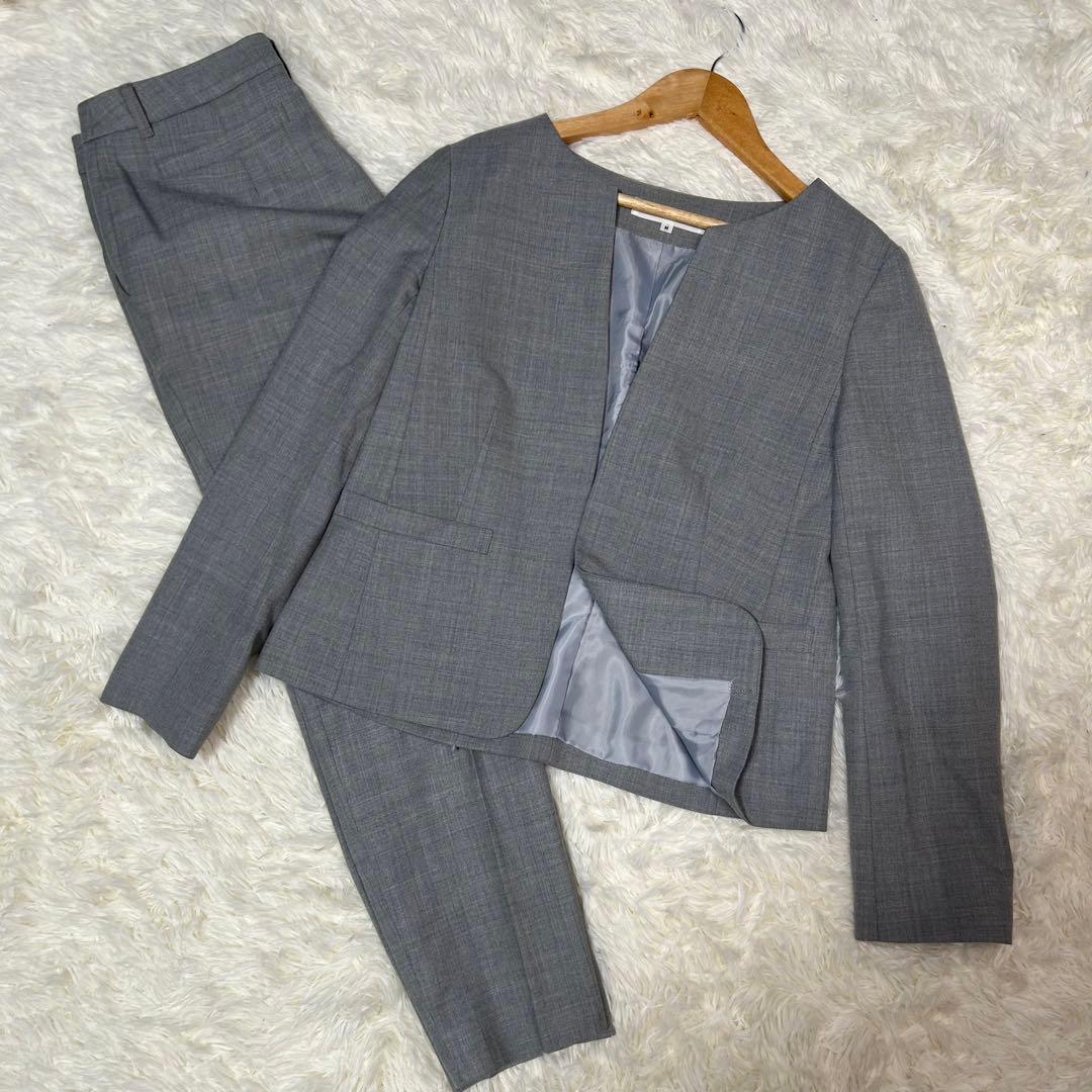 ナチュラルビューティーベーシック　ノーカラー　スーツ　セットアップ　洗えるスーツ