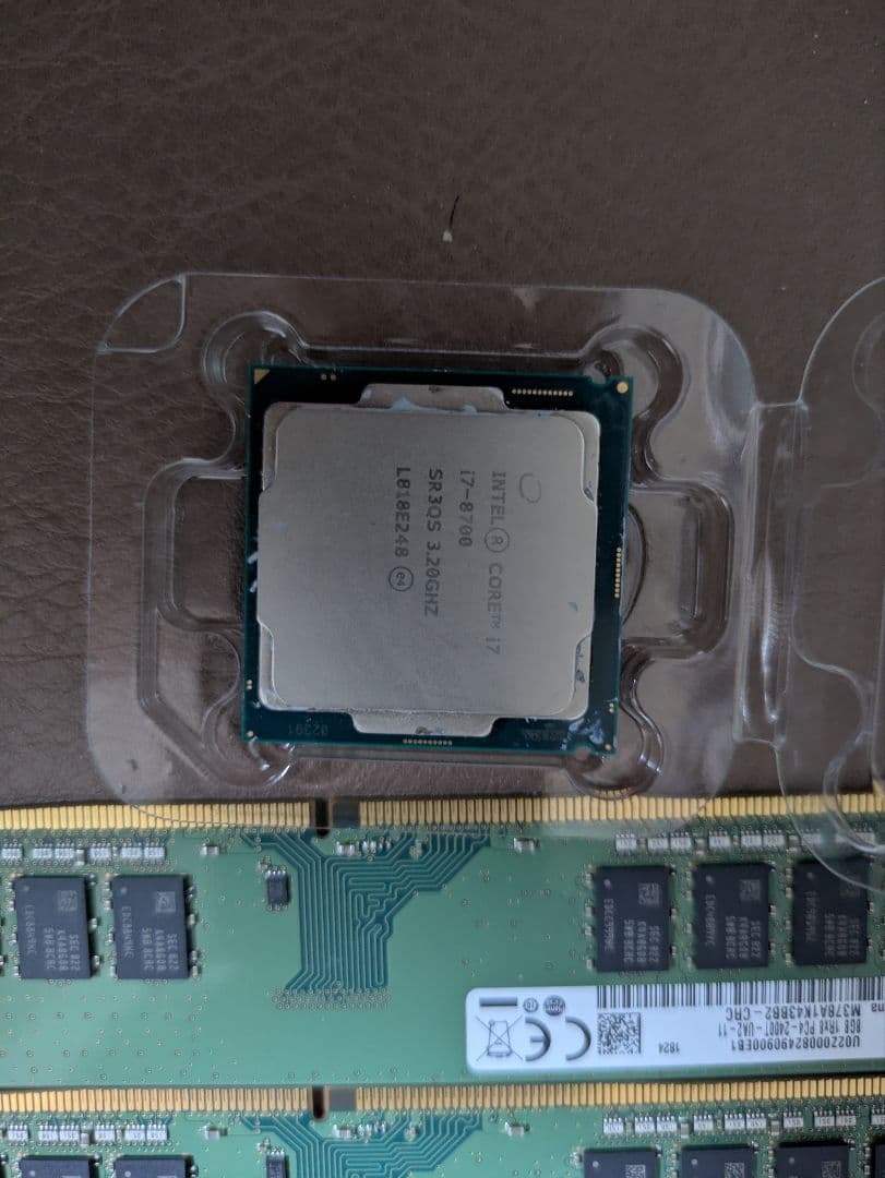 i7 8700 ddr4 8GB×2 　セット　値下げ不可