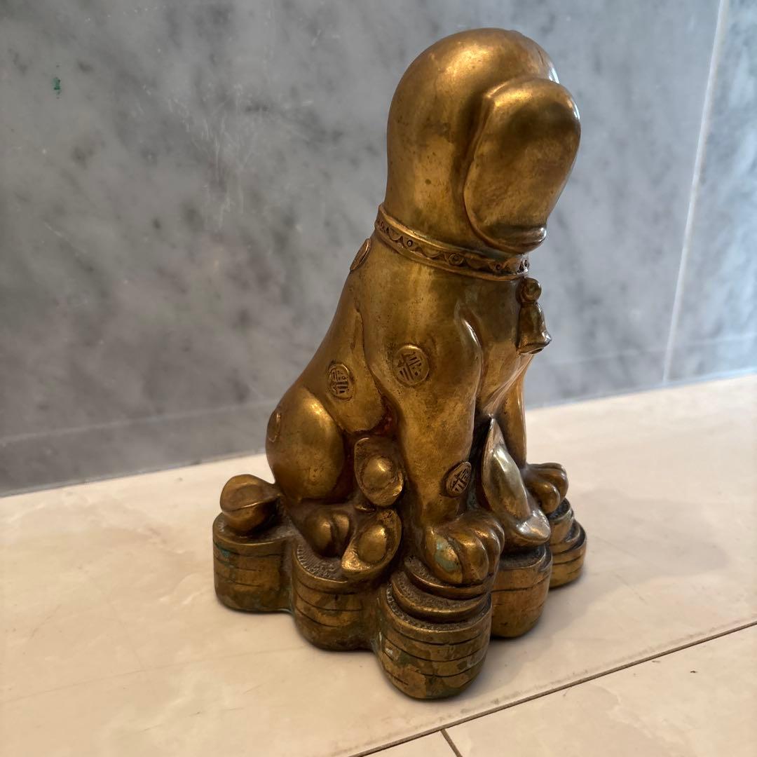 中国アンティーク　ゴールドに輝く可愛らしい犬の子宝祈願の真鍮製のオブジェ