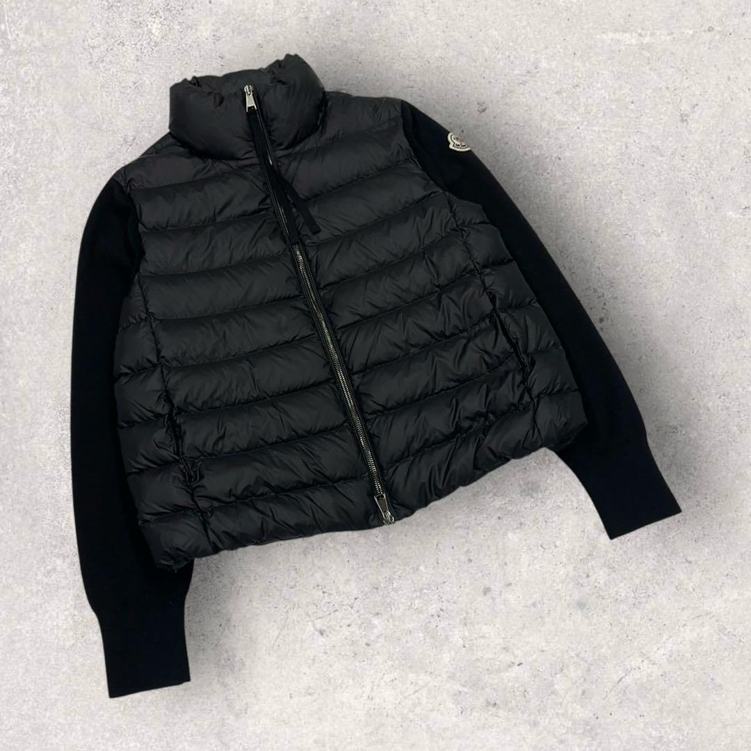 .12040【美品・QR鑑定済み】モンクレール　ニット × ダウンジャケット　黒
