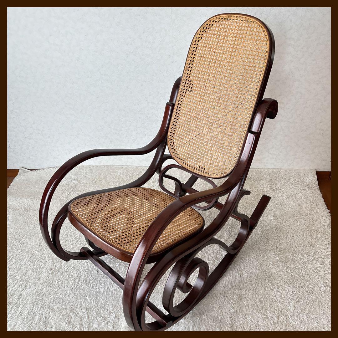 絶品】ベントウッド ロッキングチェア　揺椅子 ヴィンテージ ラタン 藤
