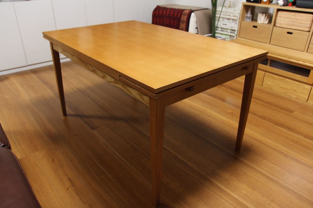 無印良品　木製 伸縮可能 ダイニングテーブル