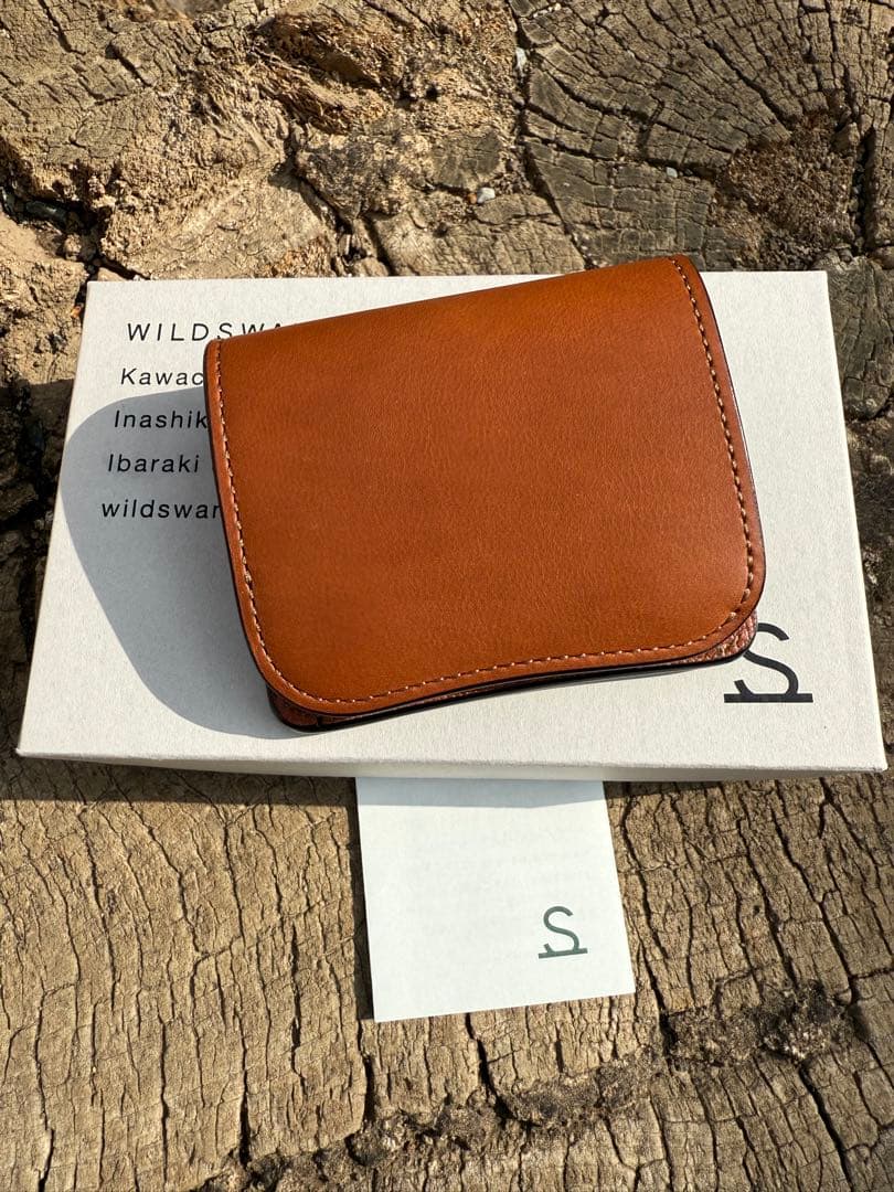 【未使用新品】ワイルドスワンズ　パーム　ノボナッパ×型押しサドル