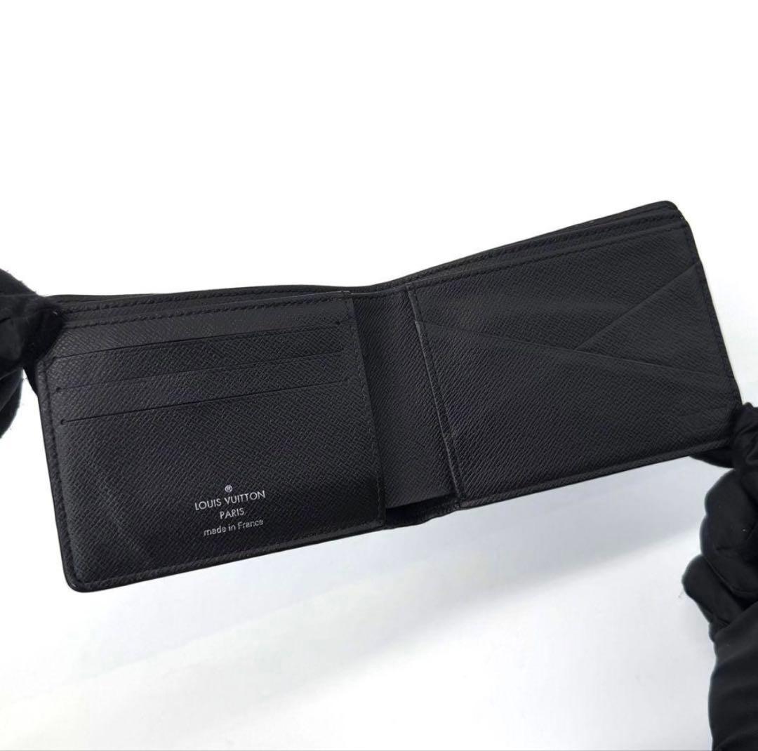 LOUIS VUITTON 折り財布