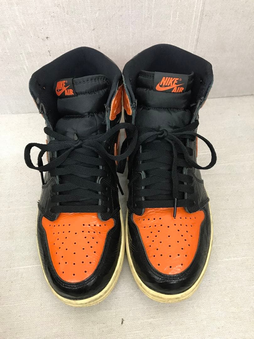靴 AIR JORDAN 1 RETRO HIGH OG 555088-028