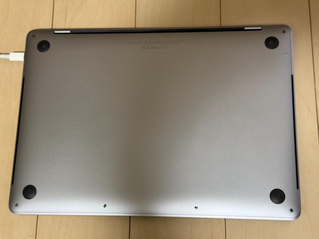 MacBook Pro 13インチ スペースグレー 2016年モデル 256GB