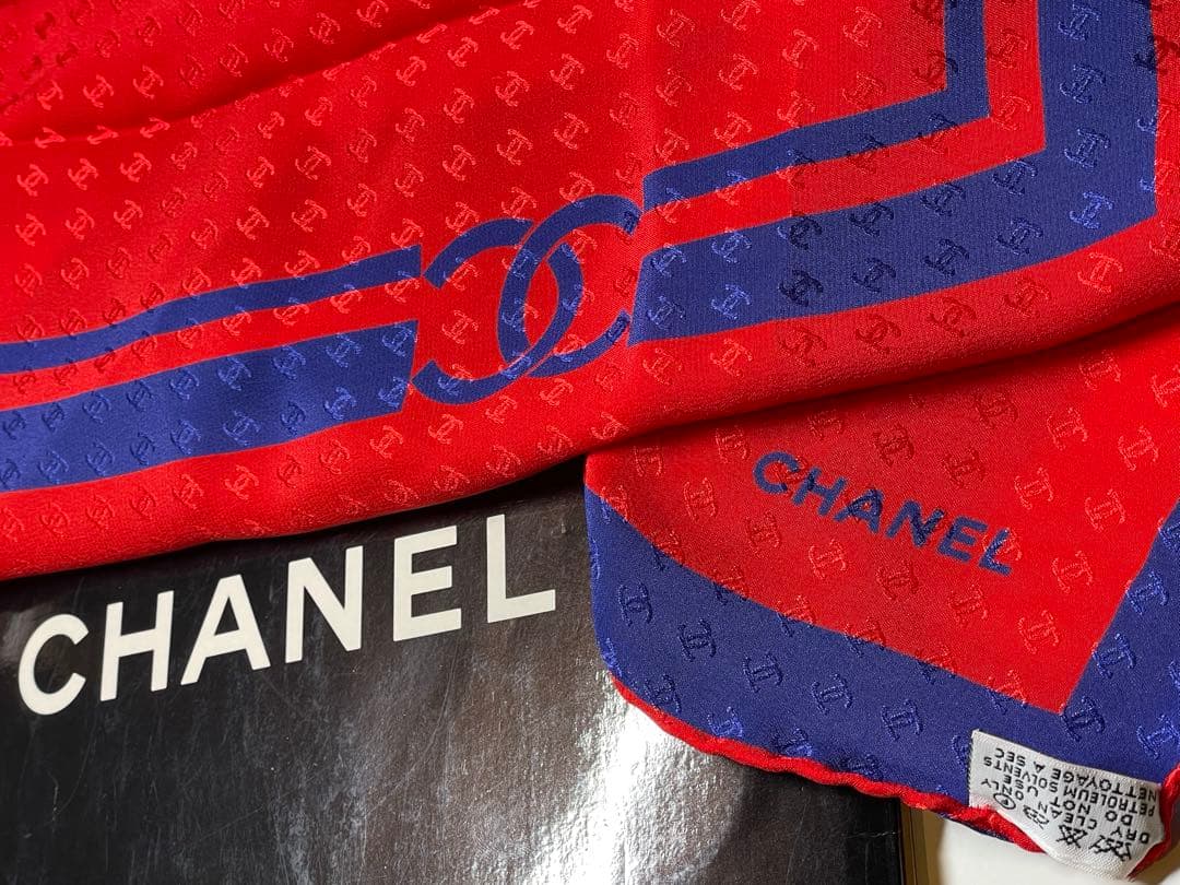 【極美品】CHANEL スカーフ カメリア ココマーク シルク100% タグ付き