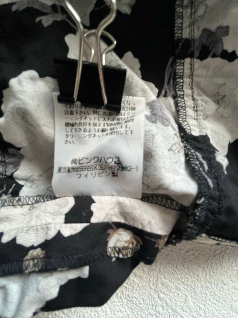 ピンクハウス　花柄ティアードフリルスカート　リボン　コットン　ブラック/ホワイト