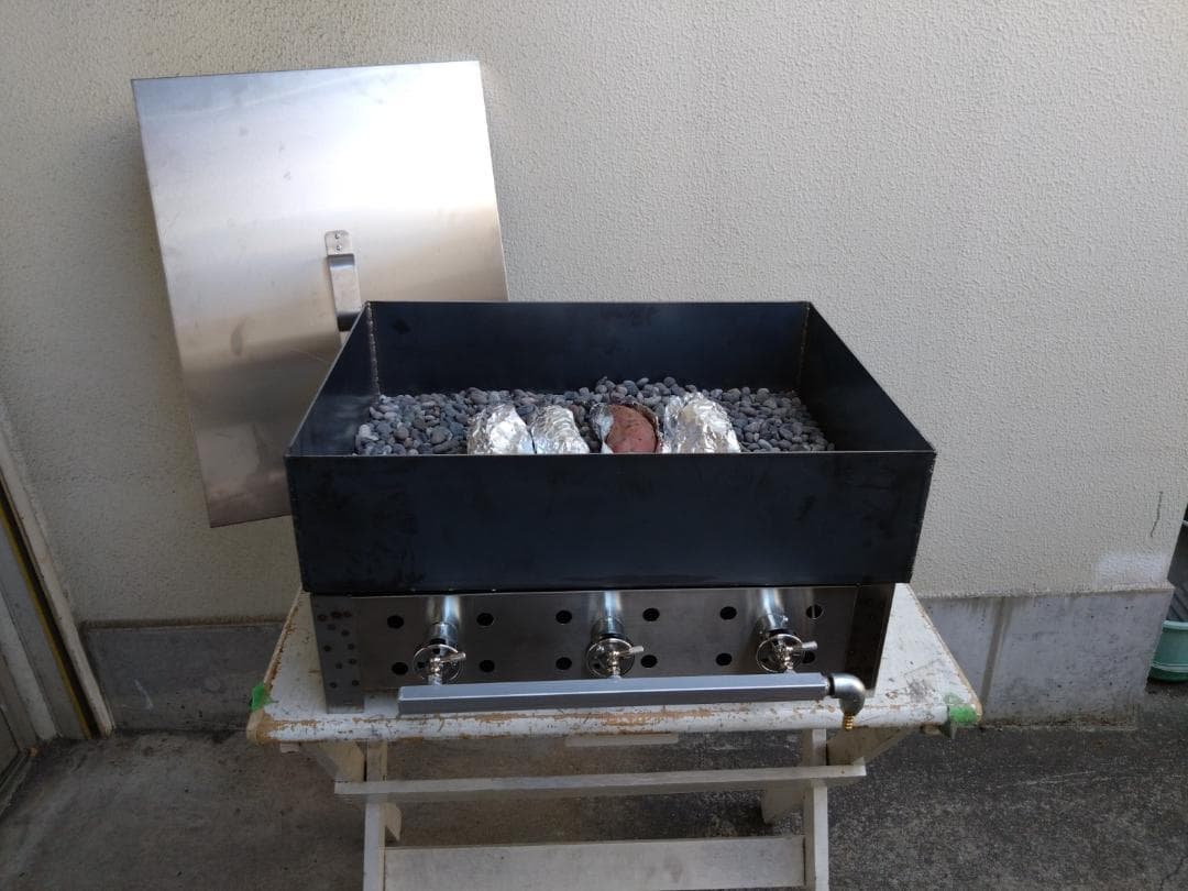 やきいも　鉄板釜　石焼き芋焼けます　さつまいも　独立開業　プロパンガス　グリドル