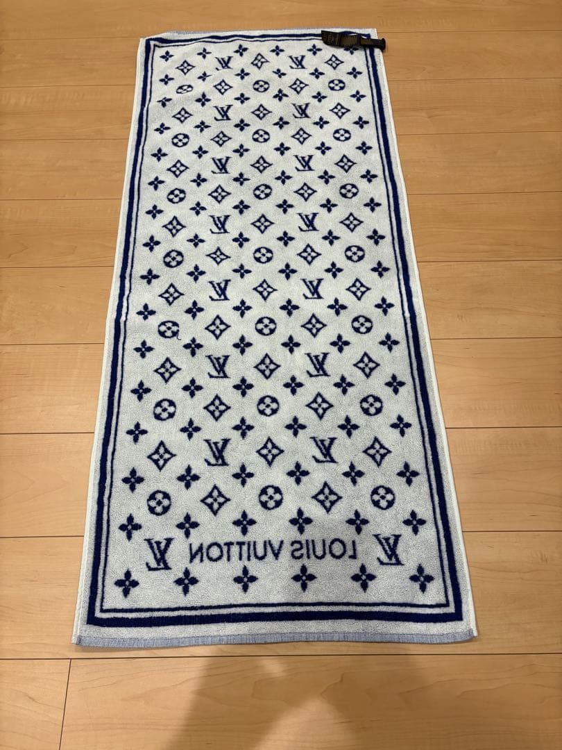 ルイ・ヴィトン　ビーチタオル　専用です