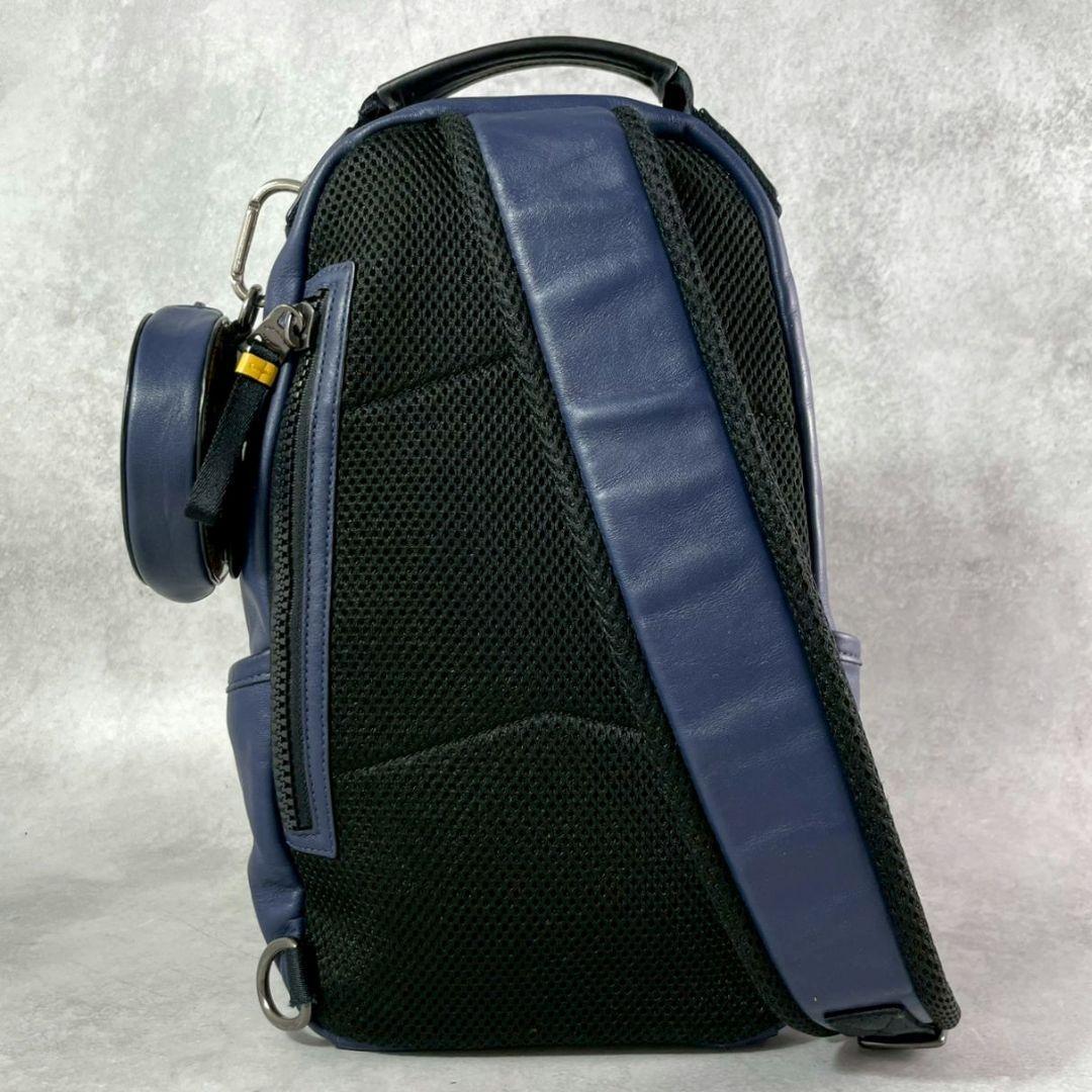 極美品 コーチ エッジパック ボディバッグ ビジネス レザー ロゴ イエロー 紺