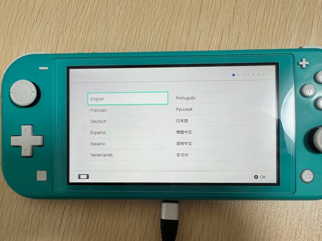 任天堂Switch Lite ターコイズ 本体＋外箱＋充電器+セーフティガイド