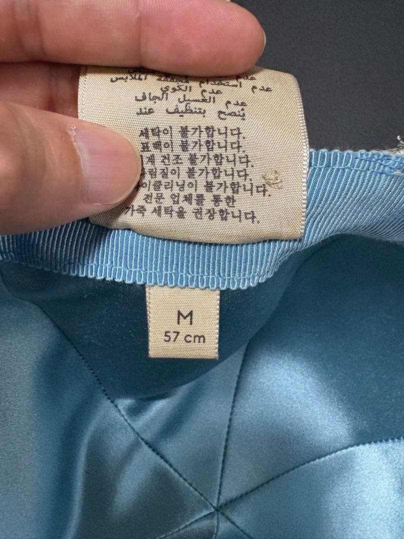 PHG美品 MサイズGUCCI ラメ ベースボールキャップ ホワイト