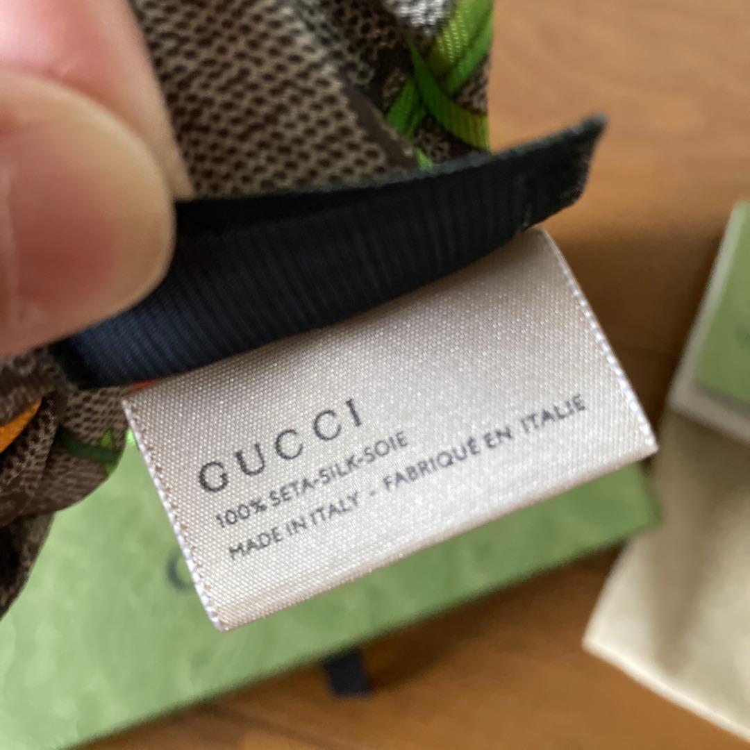GUCCIシュシュ