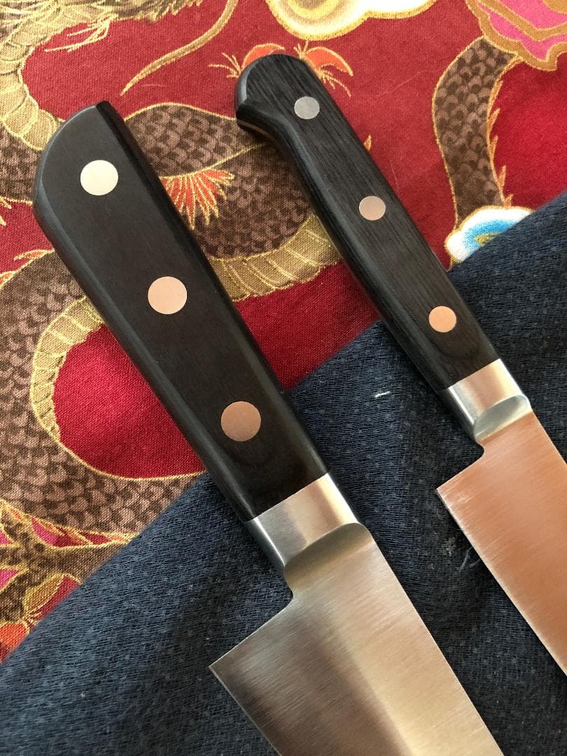 【研ぎ済み】INOX本鍛錬　郷右馬允義弘　骨スキ　ペティナイフ　包丁　料理　釣り