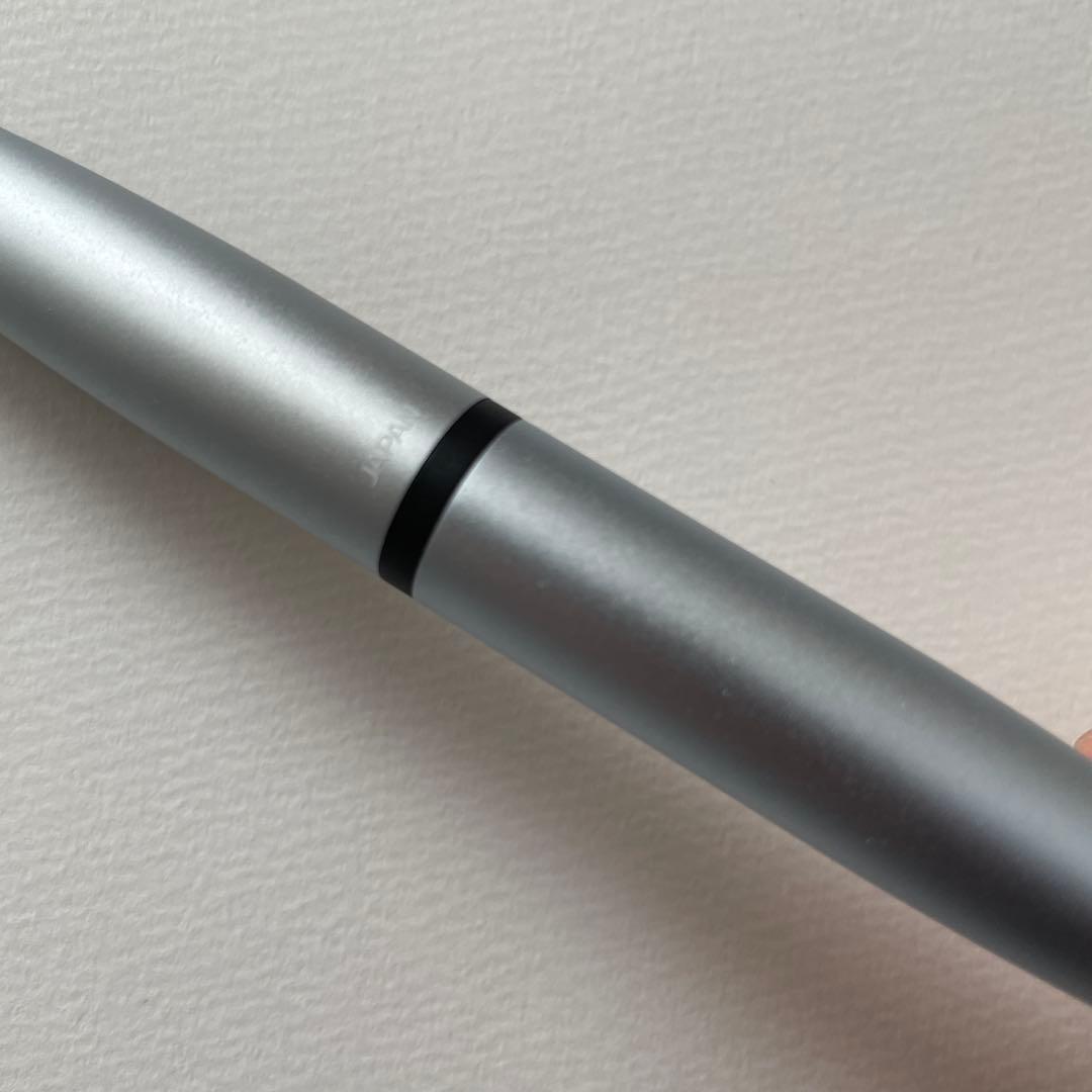 ZOOM OBJECT TOMBOW シルバー　廃盤品　ケース付き　美品　未使用