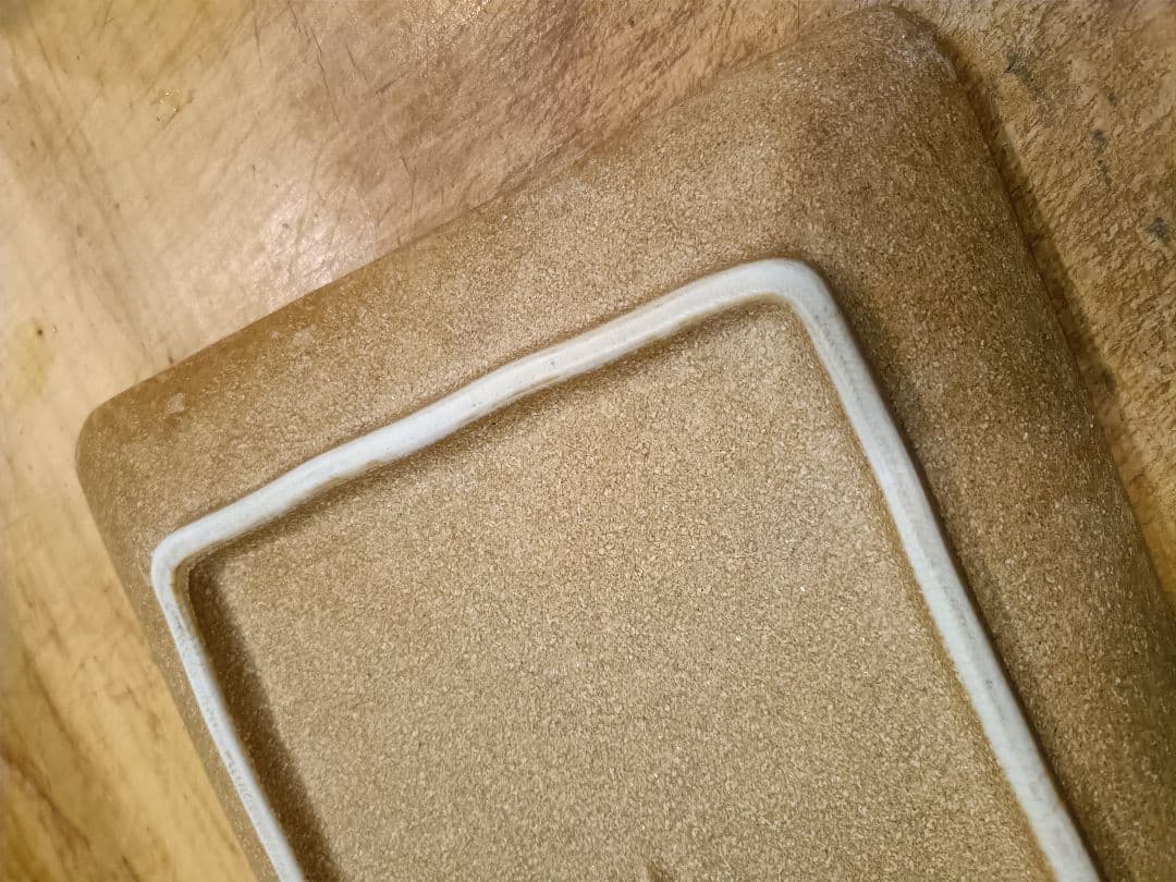 緑色の葉模様陶器皿 長方形