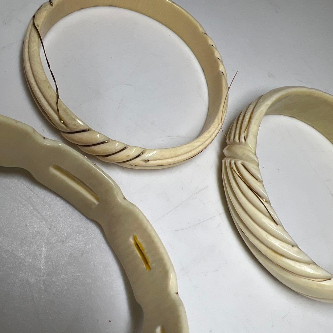 本金入　極上バングル　124g 東Y8-0129☆2F