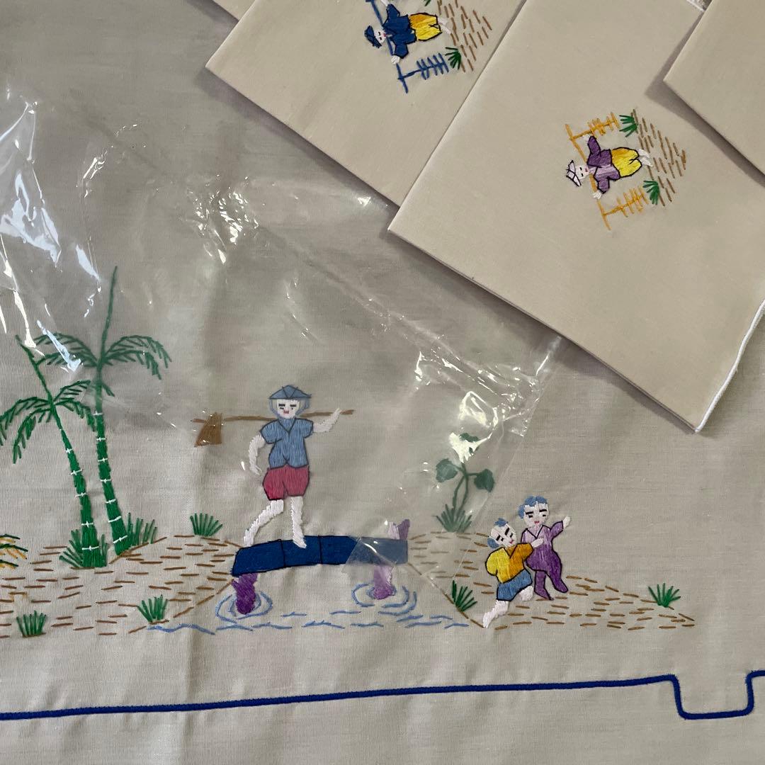 レア　ベトナム　美しい手刺繍　テーブルクロス＆ナプキン　7点　大判　未使用品
