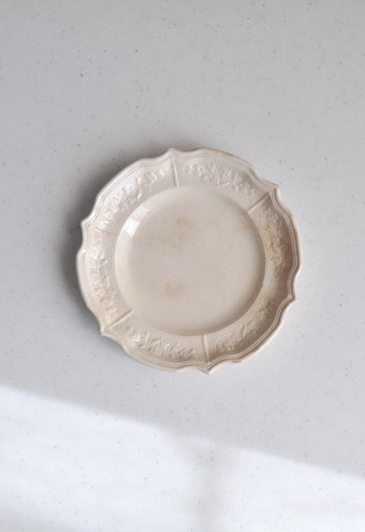 フランスアンティーク　ランヴェルヴィレー　１９世紀　レリーフ皿　　 (3549)