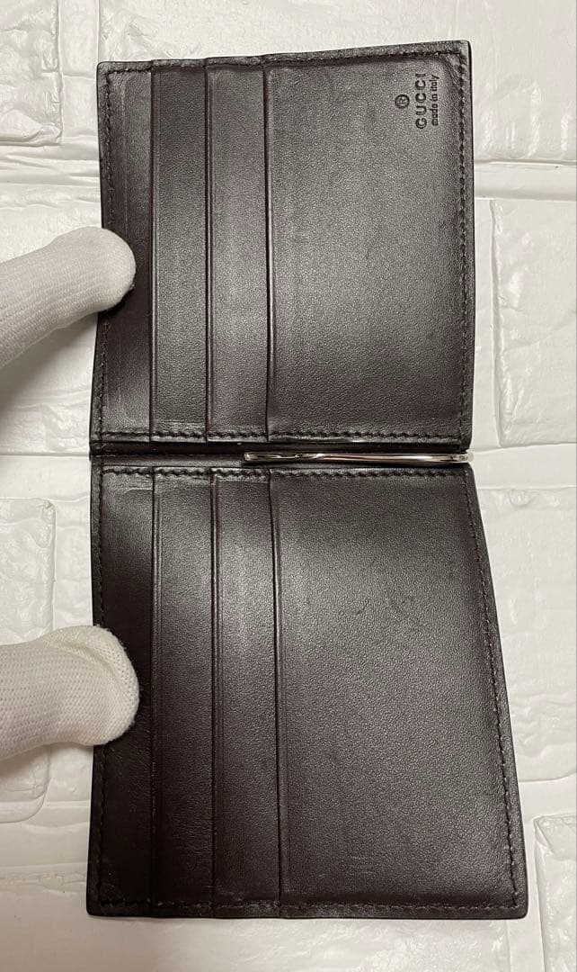 【匿名配送】GUCCIグッチ シマ　2つ折マネークリップ　❤︎