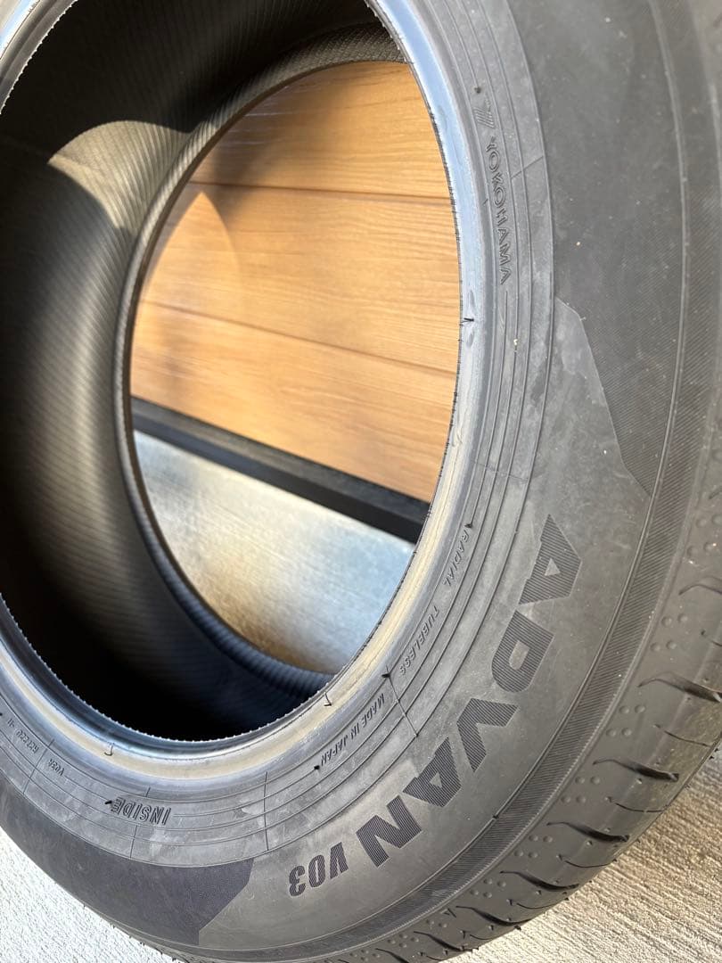 YOKOHAMA ADVAN V03 225/60R18 アルファード純正 4本