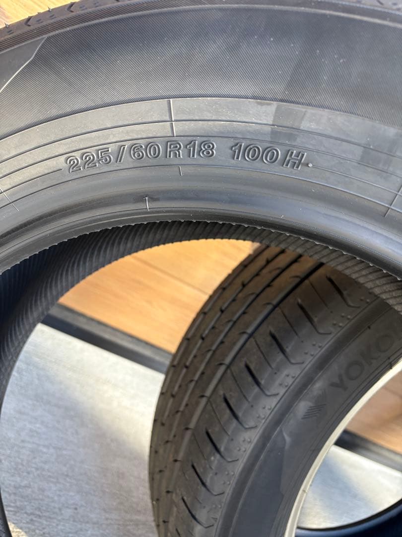 YOKOHAMA ADVAN V03 225/60R18 アルファード純正 4本