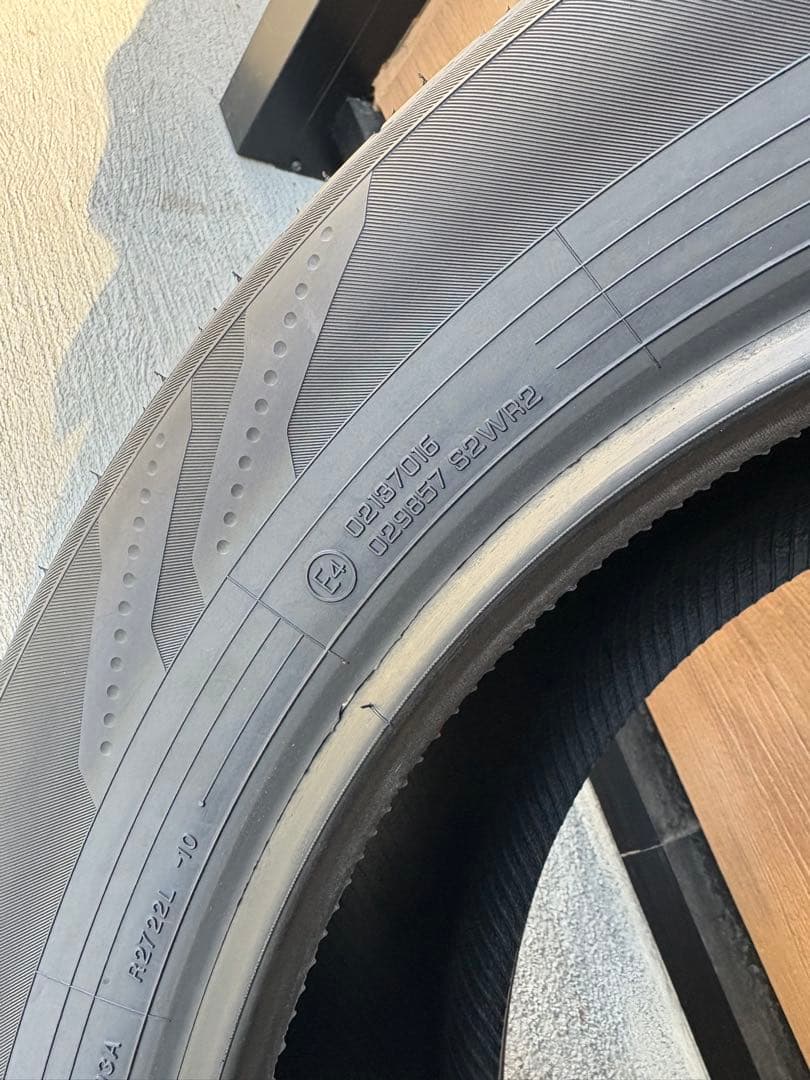 YOKOHAMA ADVAN V03 225/60R18 アルファード純正 4本