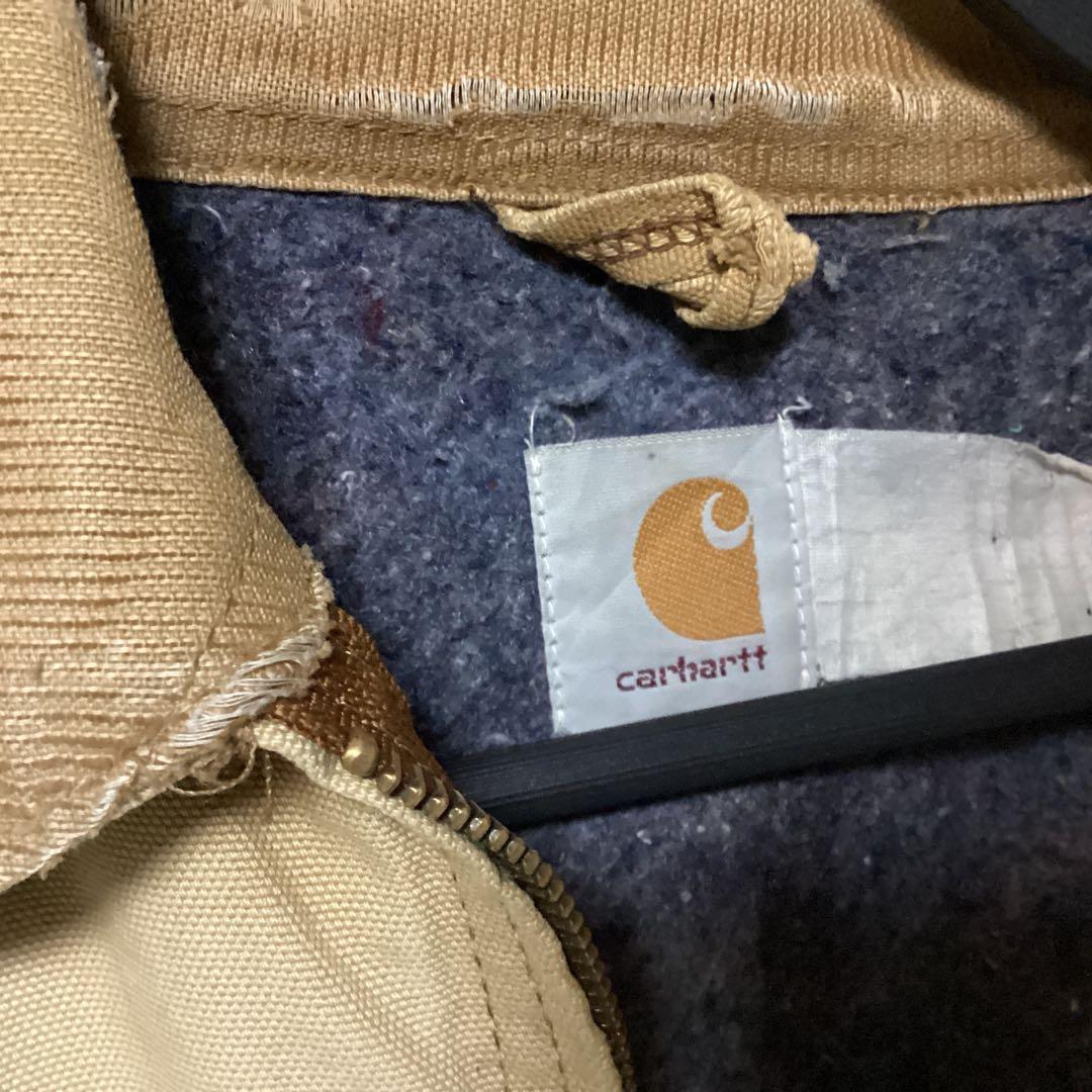 Carhartt ベージュジャケット