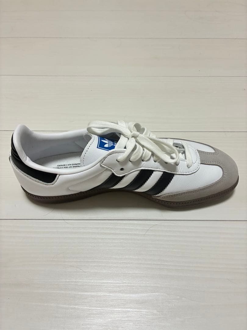 ✨極美品✨adidas Samba ホワイト/ブラック/グレー スニーカー